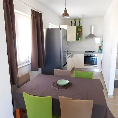 Grubelic - Garden & Grill Apartment Tribalj